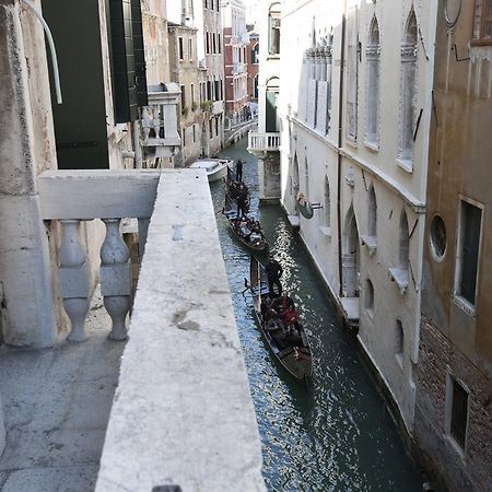 Palazzo Minelli Bed & Breakfast Venesia Bagian luar foto