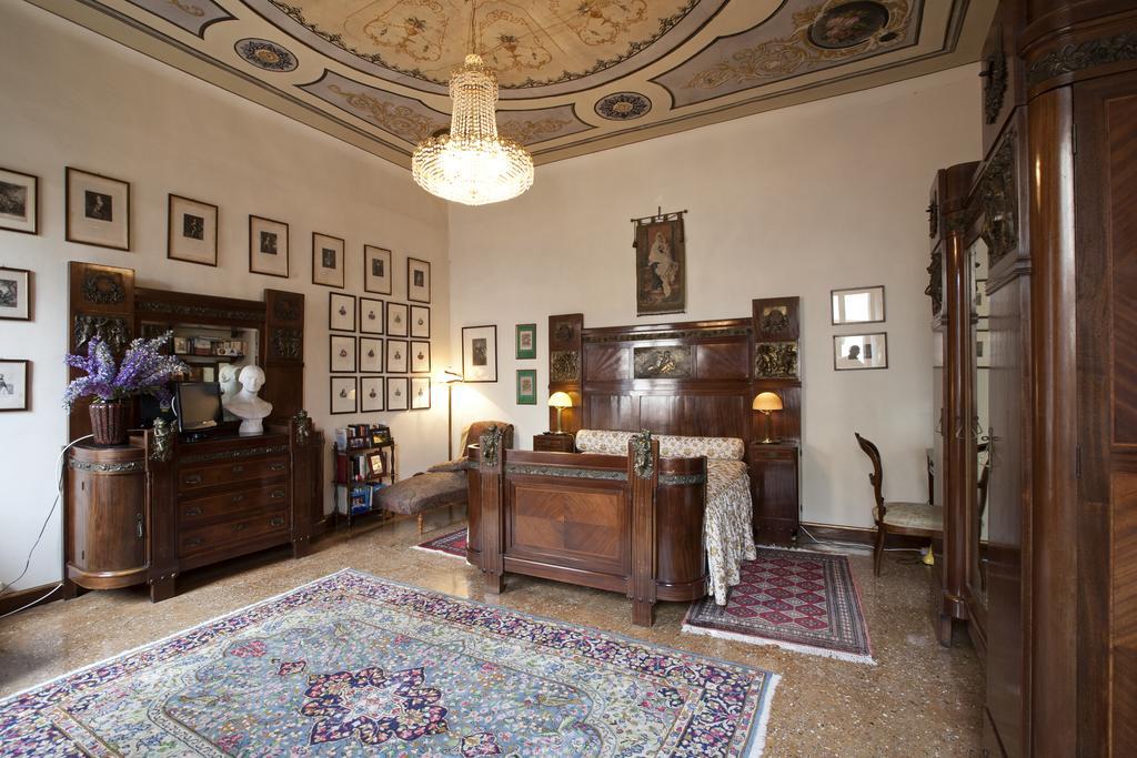 Palazzo Minelli Bed & Breakfast Venesia Bagian luar foto